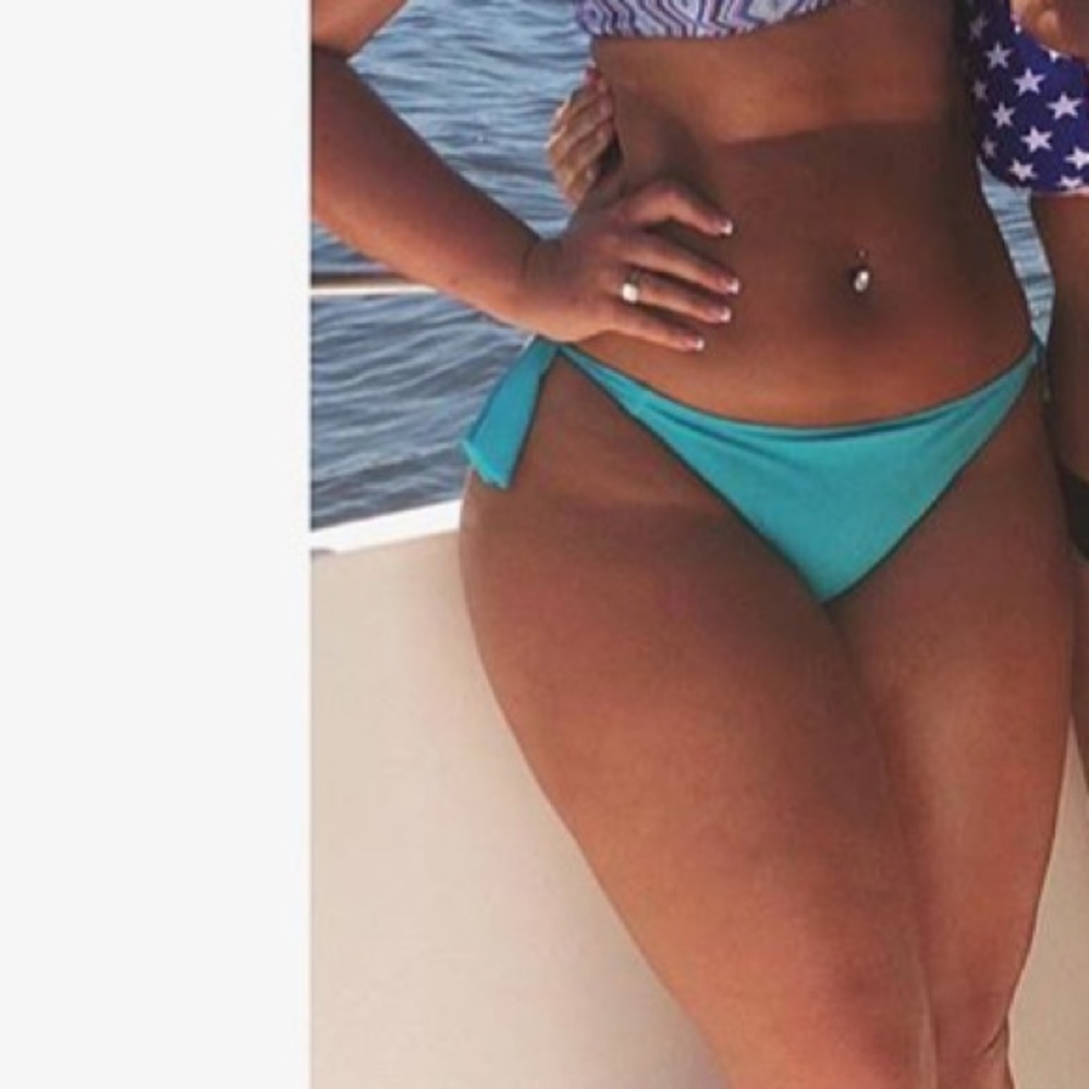 Victoria’s Secret Side tie bikini bottom